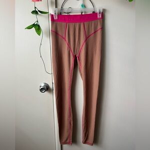 Fabletics Waffle Legging in Teddy/Fuchsia